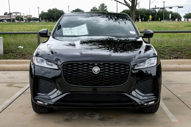 Used 2026 Santorini Black Metallic Jaguar P250 R-Dynamic S image 5