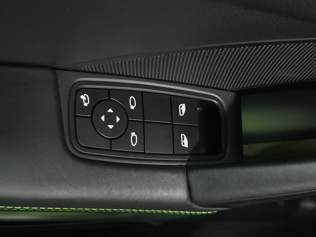 Certified Used 2024  Porsche Carrera T image 21