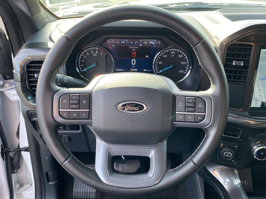 Used 2023 Oxford White Ford XLT image 17