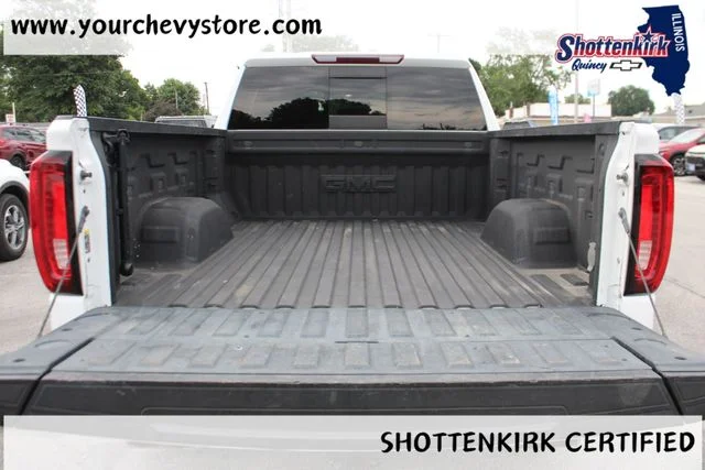 Used 2021 White GMC SLT image 8