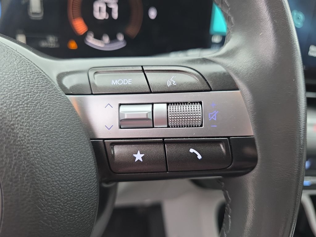 Used 2024 Cyber Gray Metallic Hyundai SEL image 25