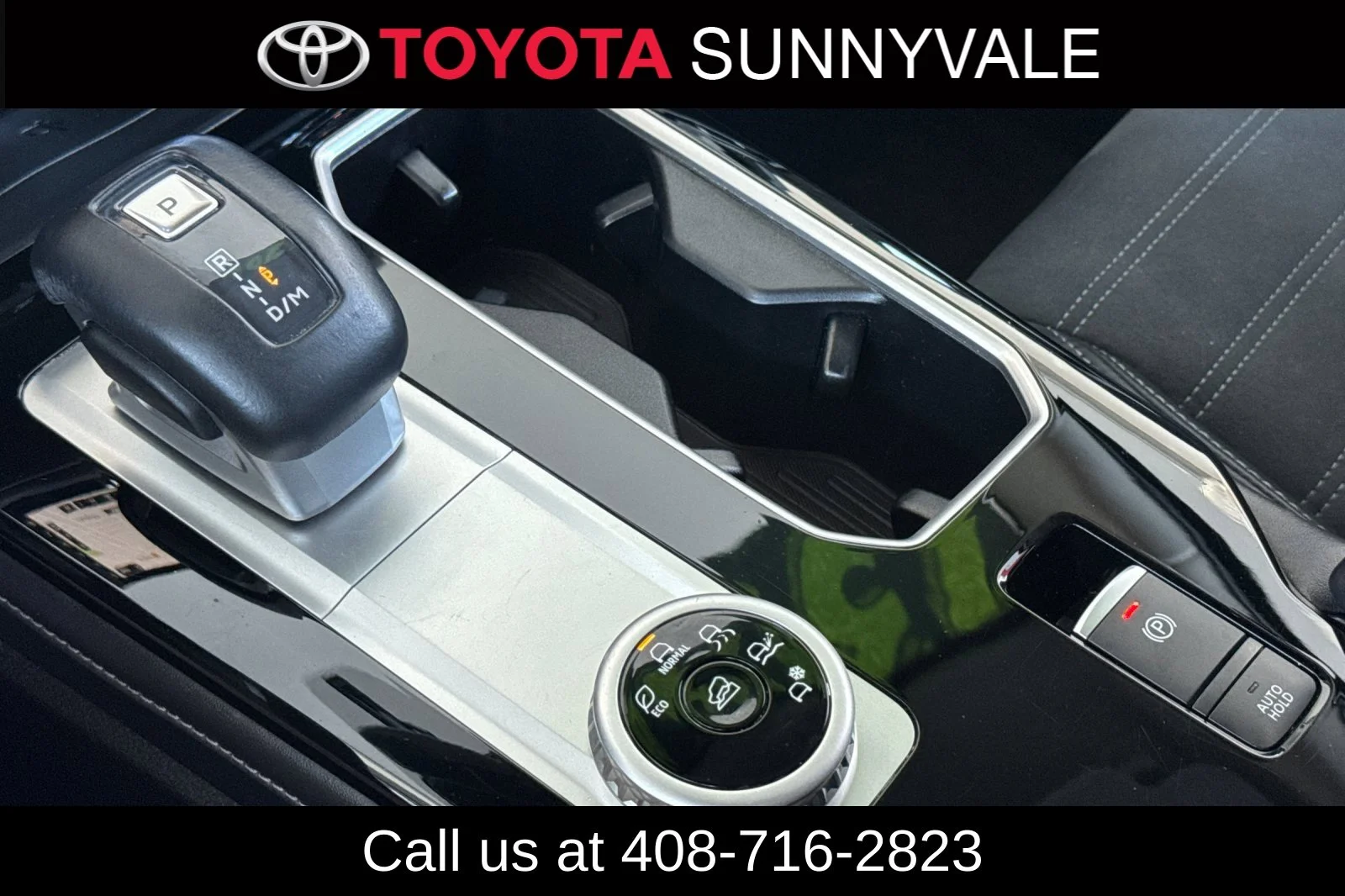 Used 2025 Black Mitsubishi SE image 19