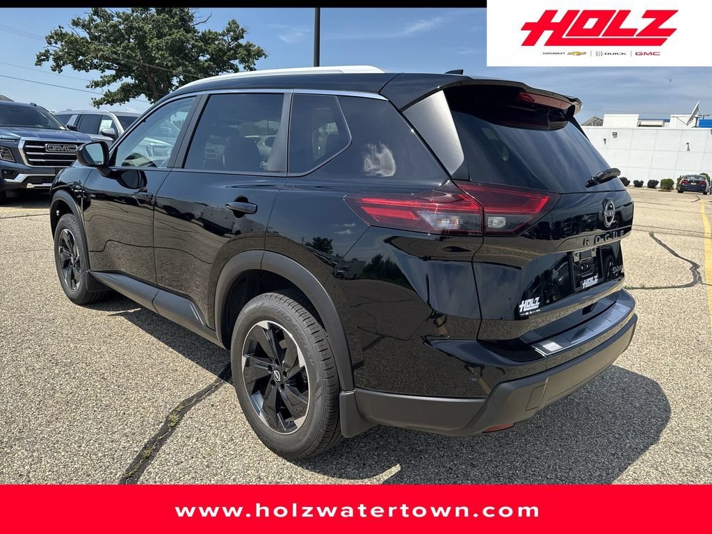 Used 2024 Black Nissan SV Intelligent AWD image 4