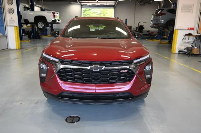 Used 2025 Crimson Metallic Chevrolet 2RS image 2