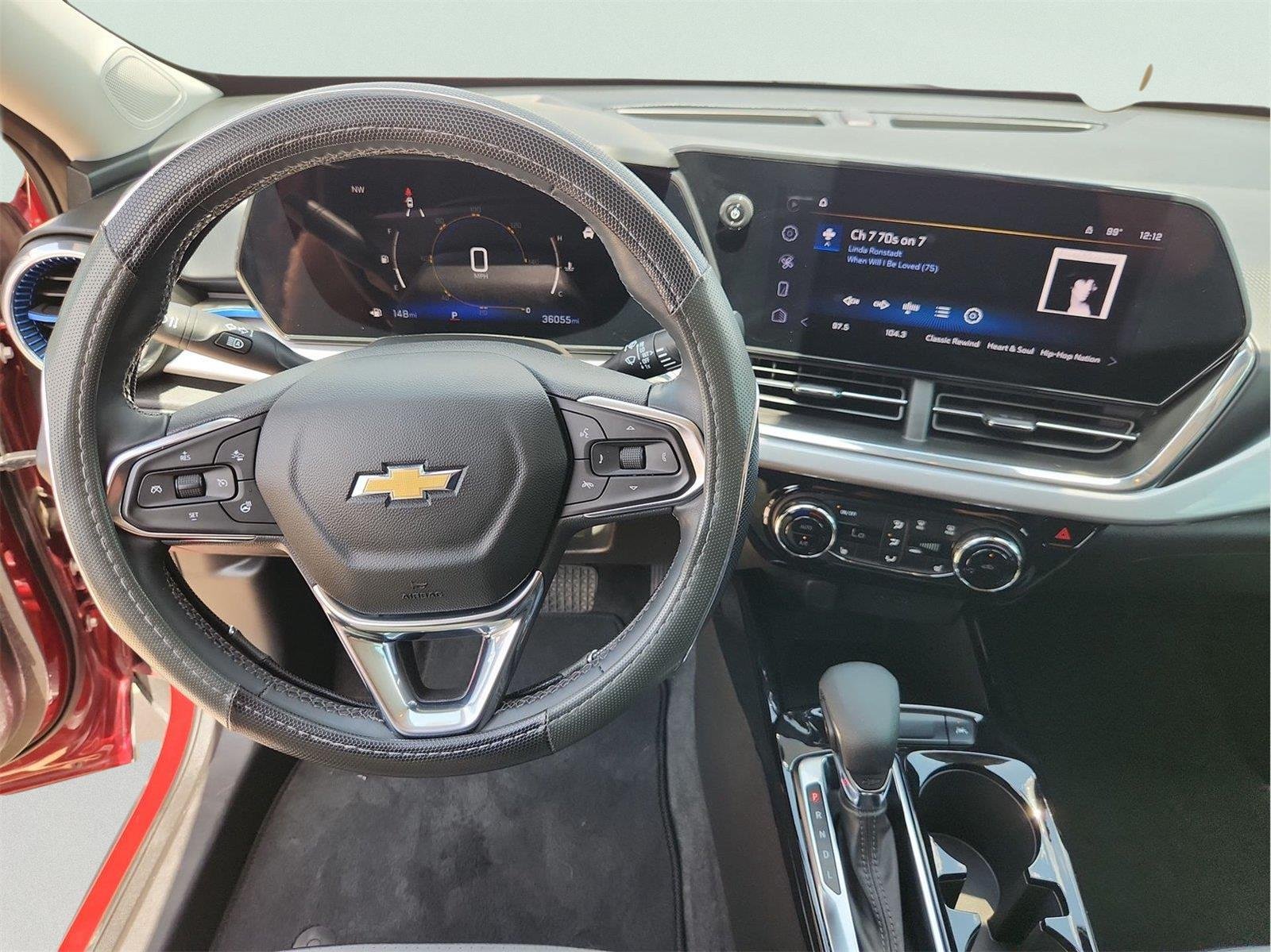 2024 Chevrolet Trax LT - 6