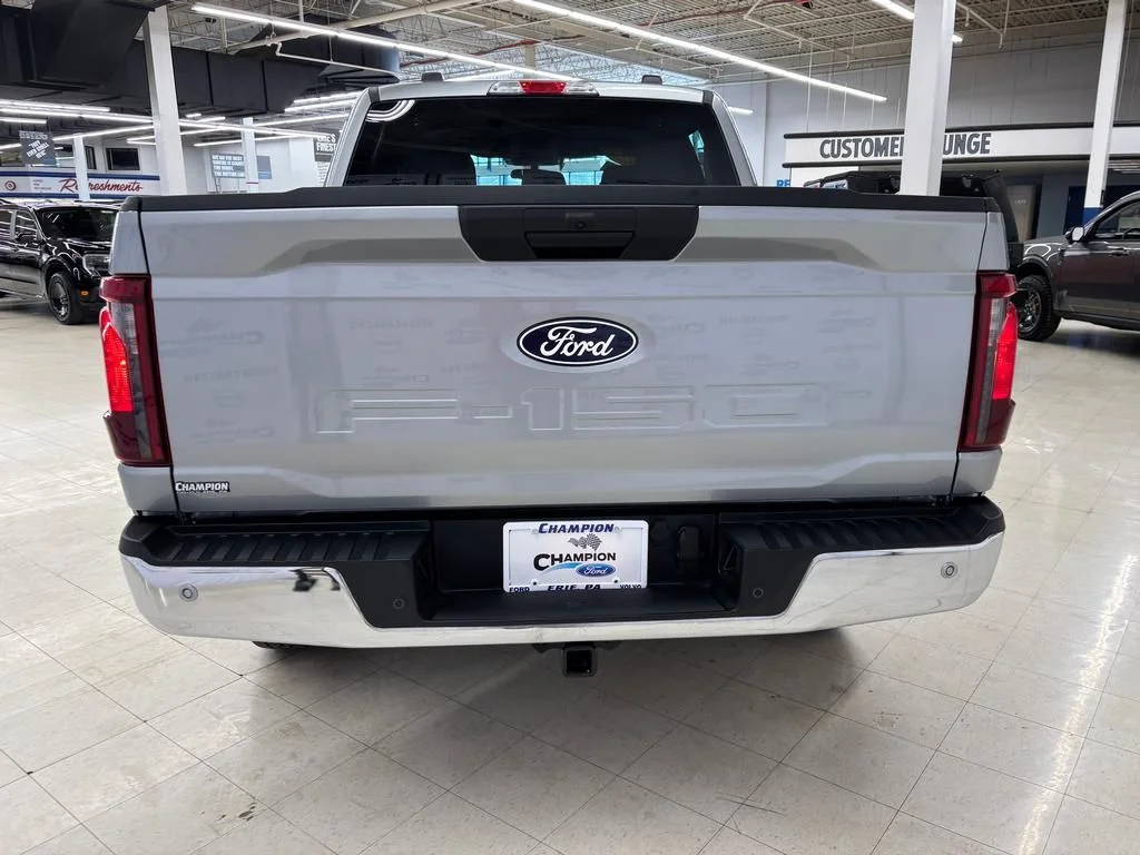 Used 2025 Silver Ford XLT image 7