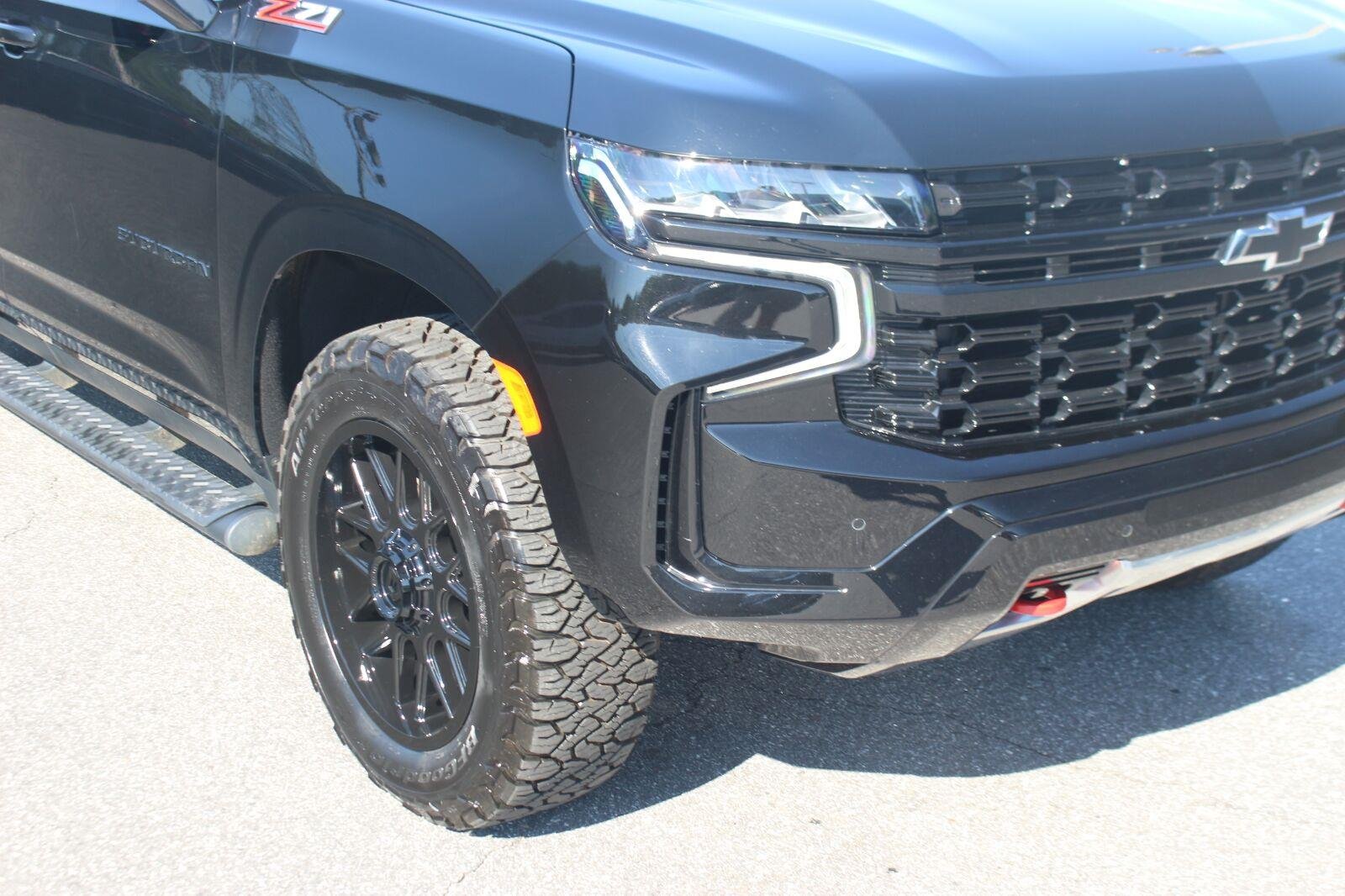 Used 2024 Black Chevrolet Z71 image 9