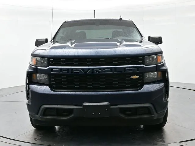 Used 2020 NORTHSKY BLUE METALLIC Chevrolet Custom image 2