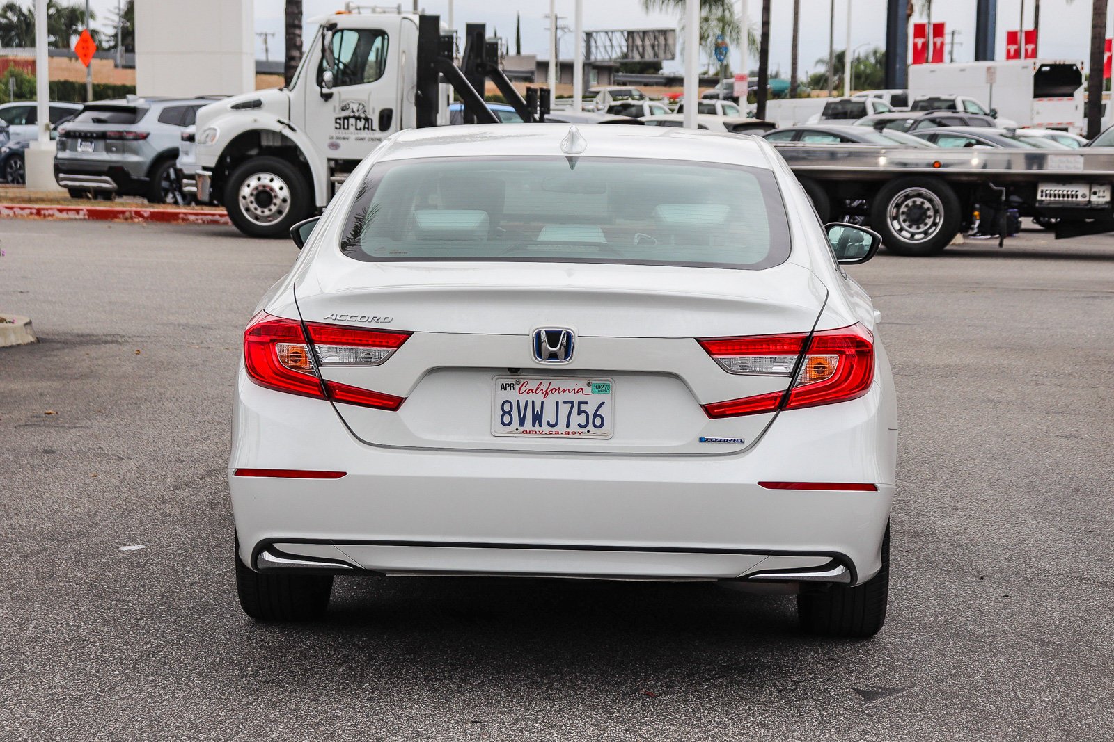 Certified Used 2021 Platinum White Pearl Honda Base image 12