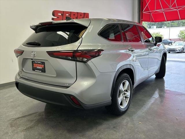 Certified Used 2024 CELESTIAL SILVER Toyota  image 3