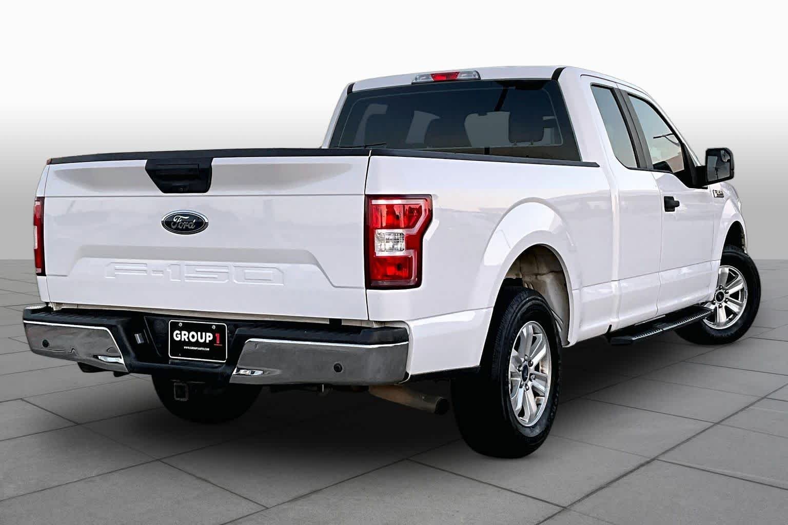 Used 2018 Oxford White Ford XL image 13