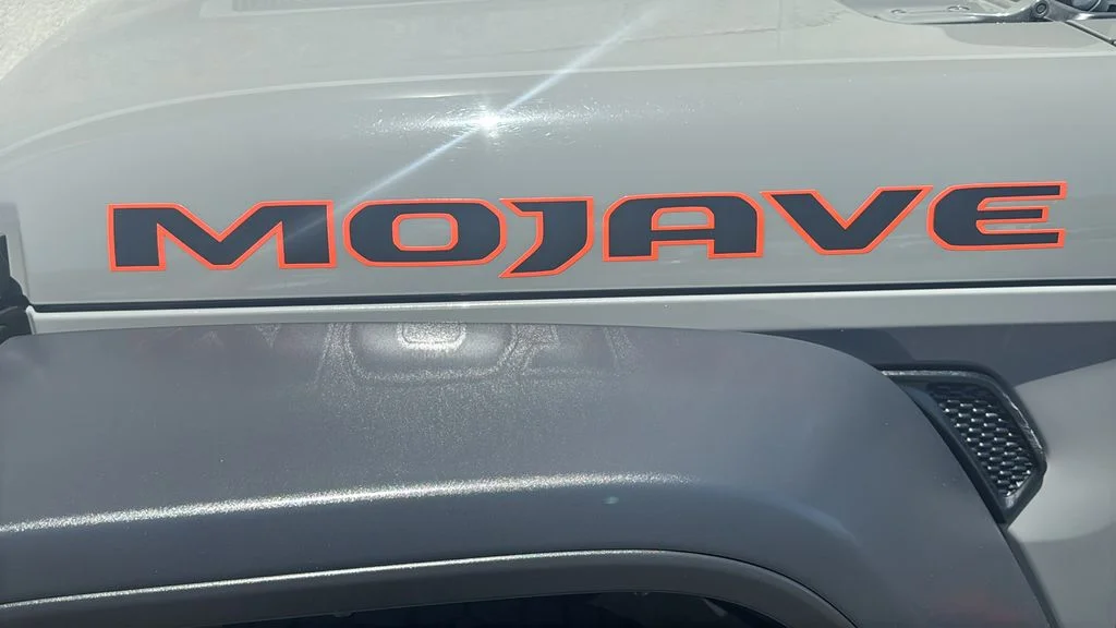 Certified Used 2023 Gray Jeep Mojave image 7