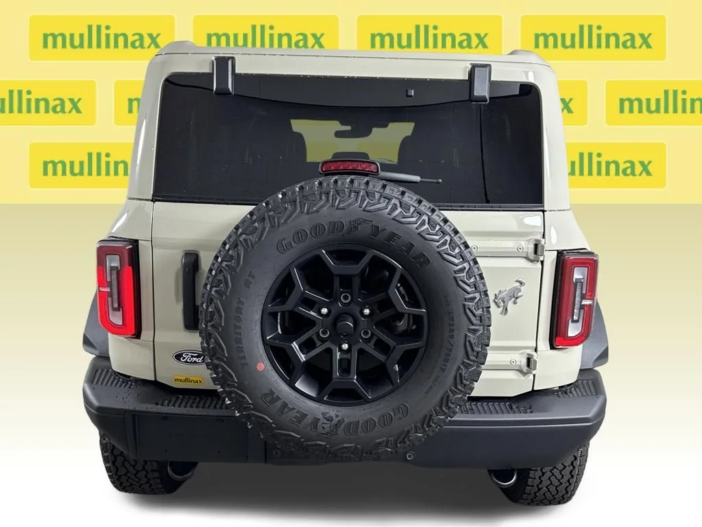 New 2026 Beige Ford Badlands image 20