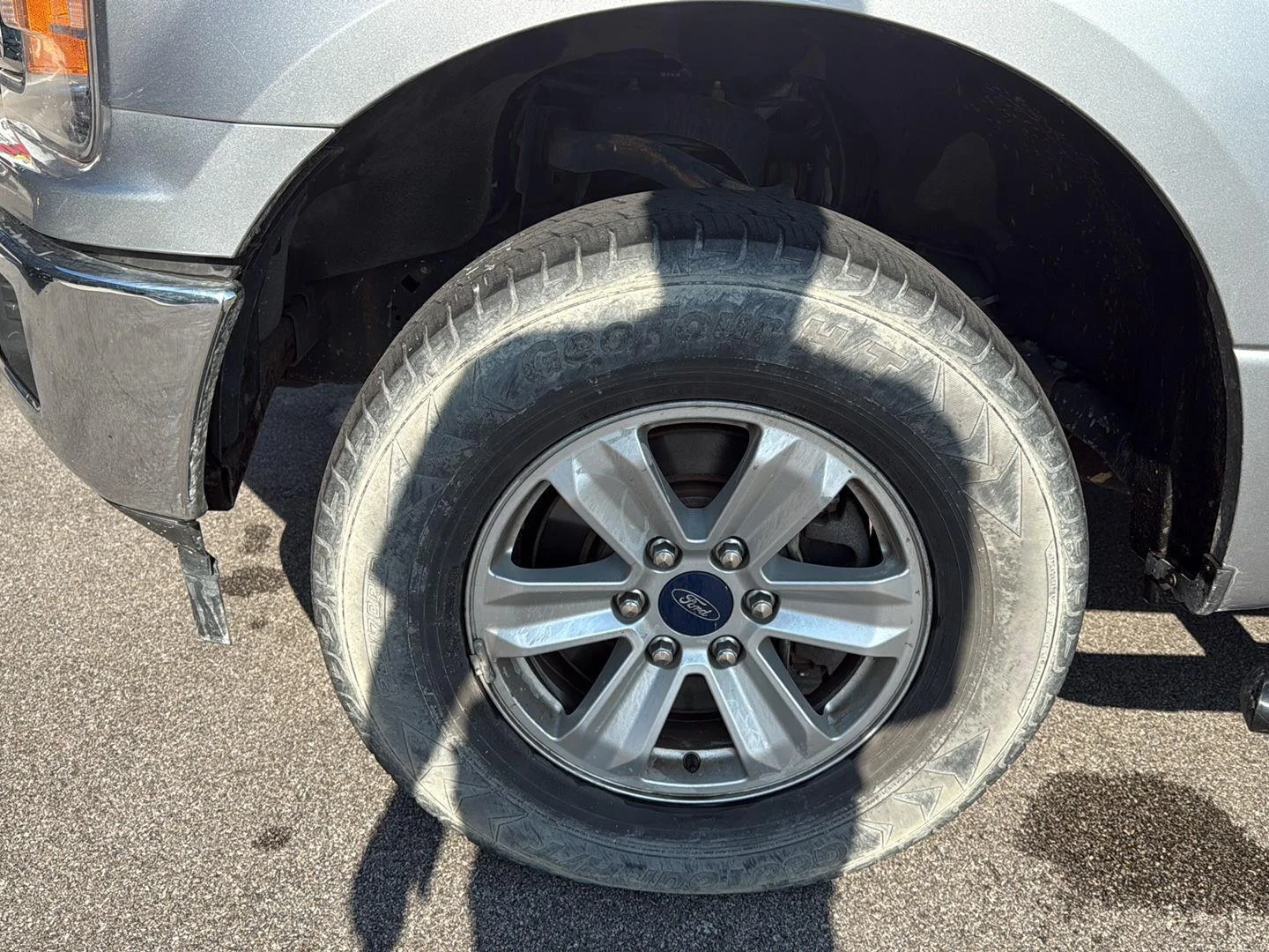 Used 2020 Iconic Silver Ford XLT image 15