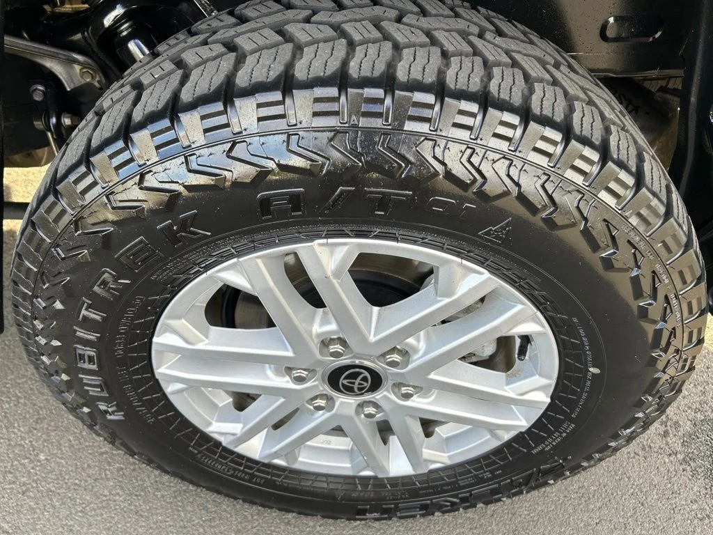 Used 2025 Lunar Toyota SR5 image 15