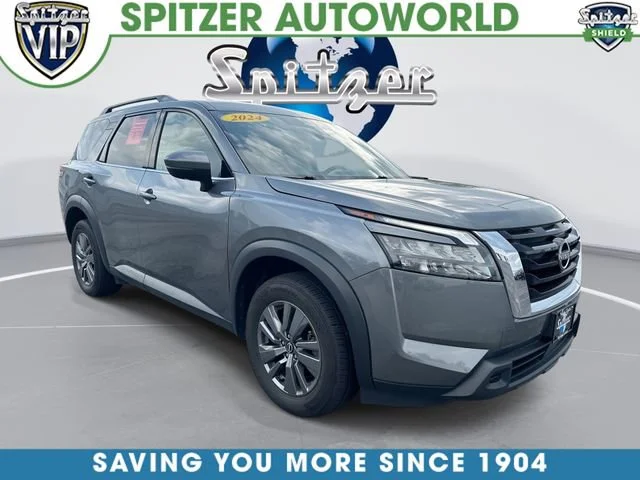 2024 Nissan Pathfinder SV 4WD's photo