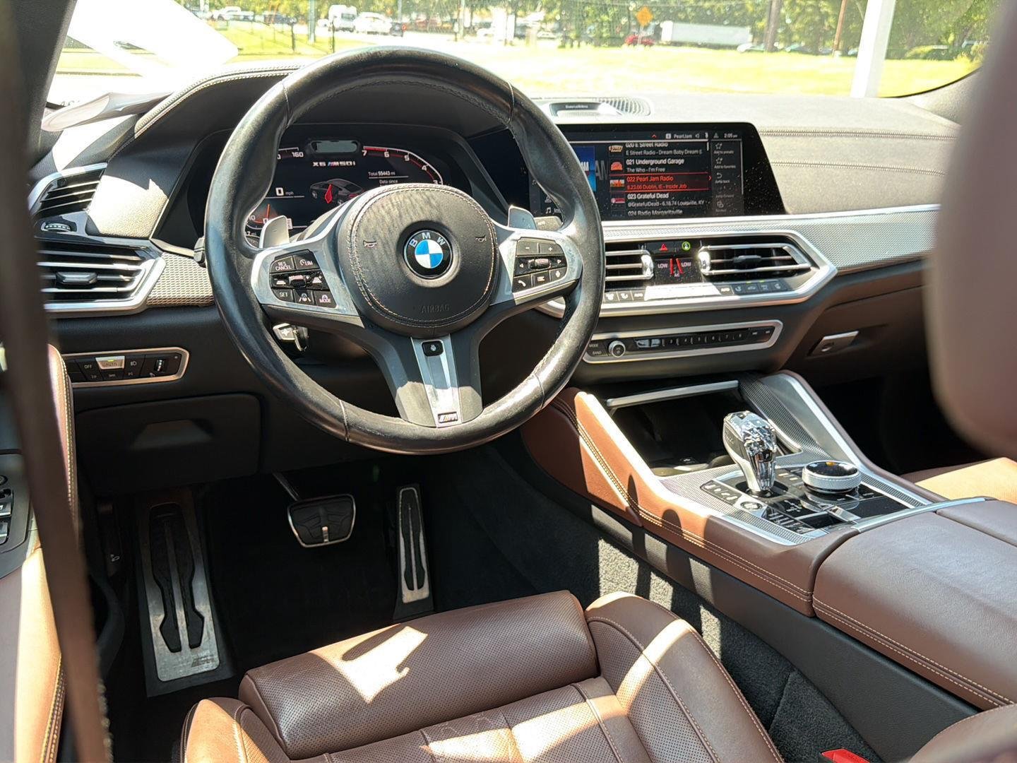 Used 2023 Manhattan Green Metallic BMW M50i image 18