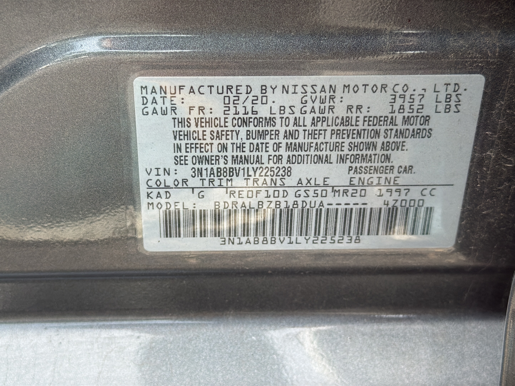 Used 2020 Gray Nissan S image 18