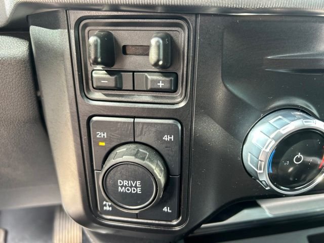Used 2025 Black Ford Platinum image 29