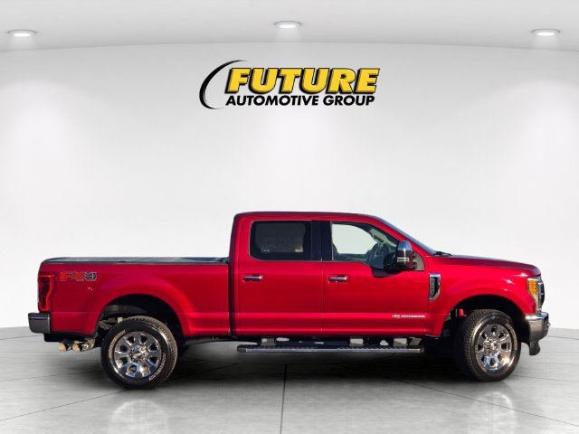 Used 2017 Red Ford Lariat image 3