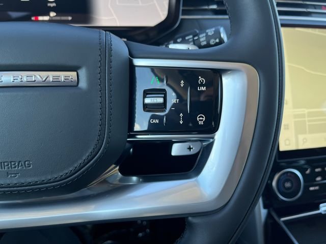 Certified Used 2023 White Land Rover SE image 23