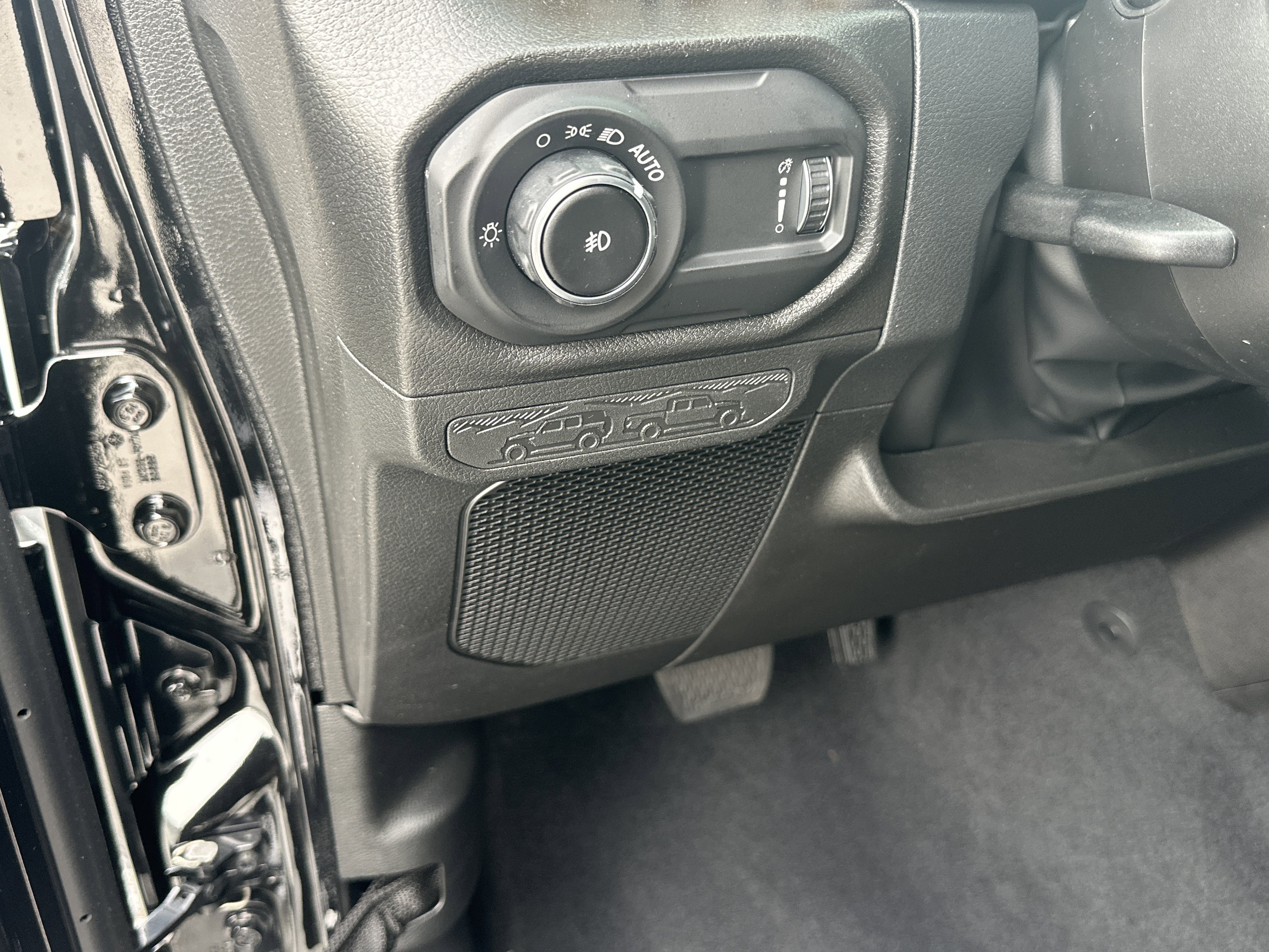 New 2026 Black Clearcoat Jeep 85th Anniversary image 28