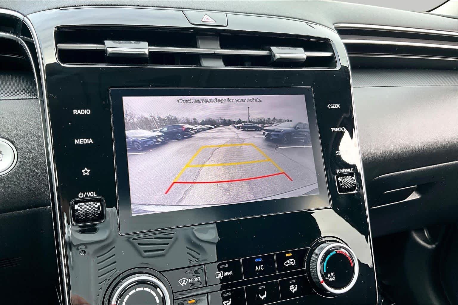 Used 2022 Phantom Black Hyundai SEL image 38