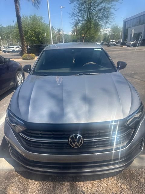 Used 2024 Pyrite Silver Metallic Volkswagen Sport image 3