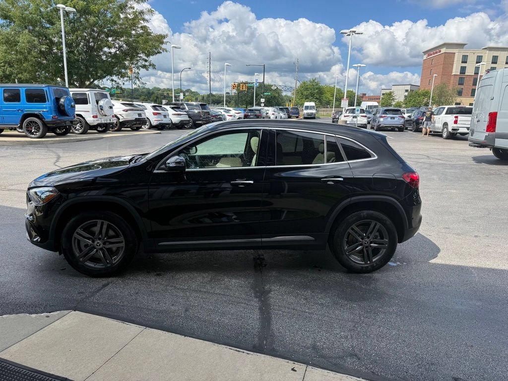 New 2026 Night Black Mercedes-Benz GLA 250 image 17