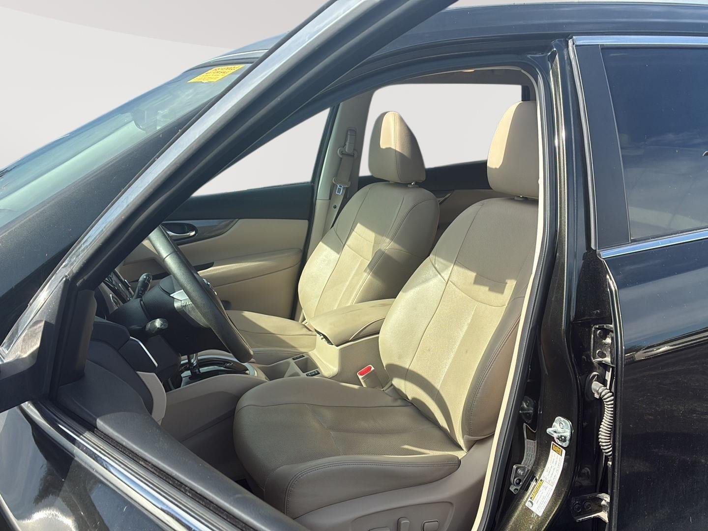 Used 2016 Midnight Jade Nissan SL image 3