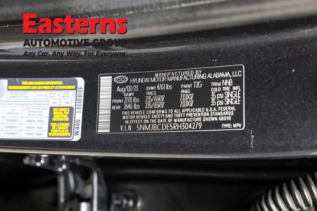 Used 2024 Gray Hyundai SEL image 35