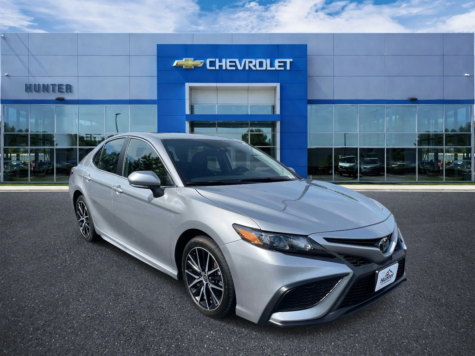 Used 2024 Silver Toyota SE image 1