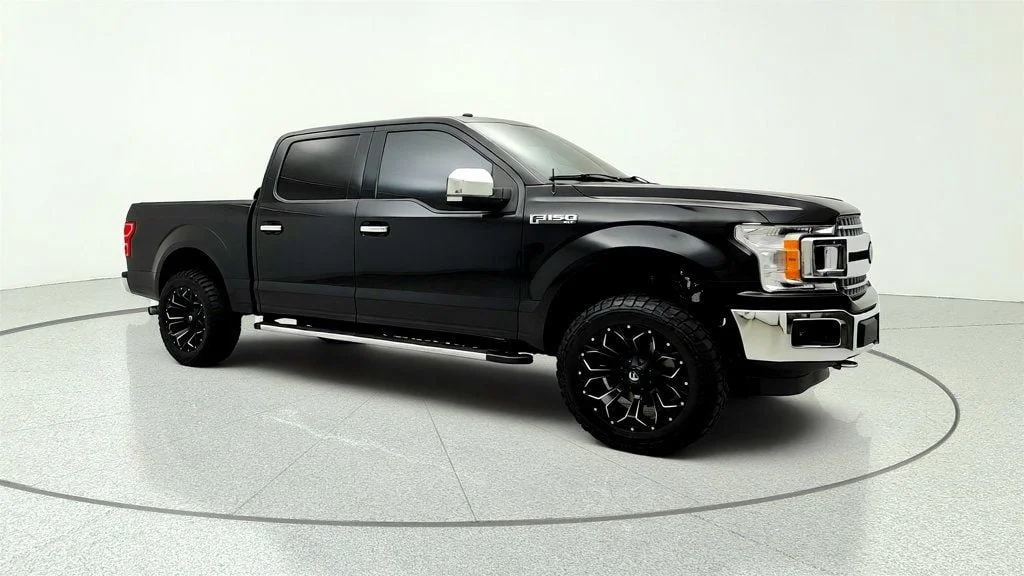 Used 2018 Shadow Black Ford XLT 4WD SuperCrew 5.5