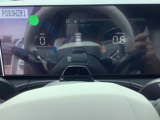 New 2026 White Hyundai SEL image 31
