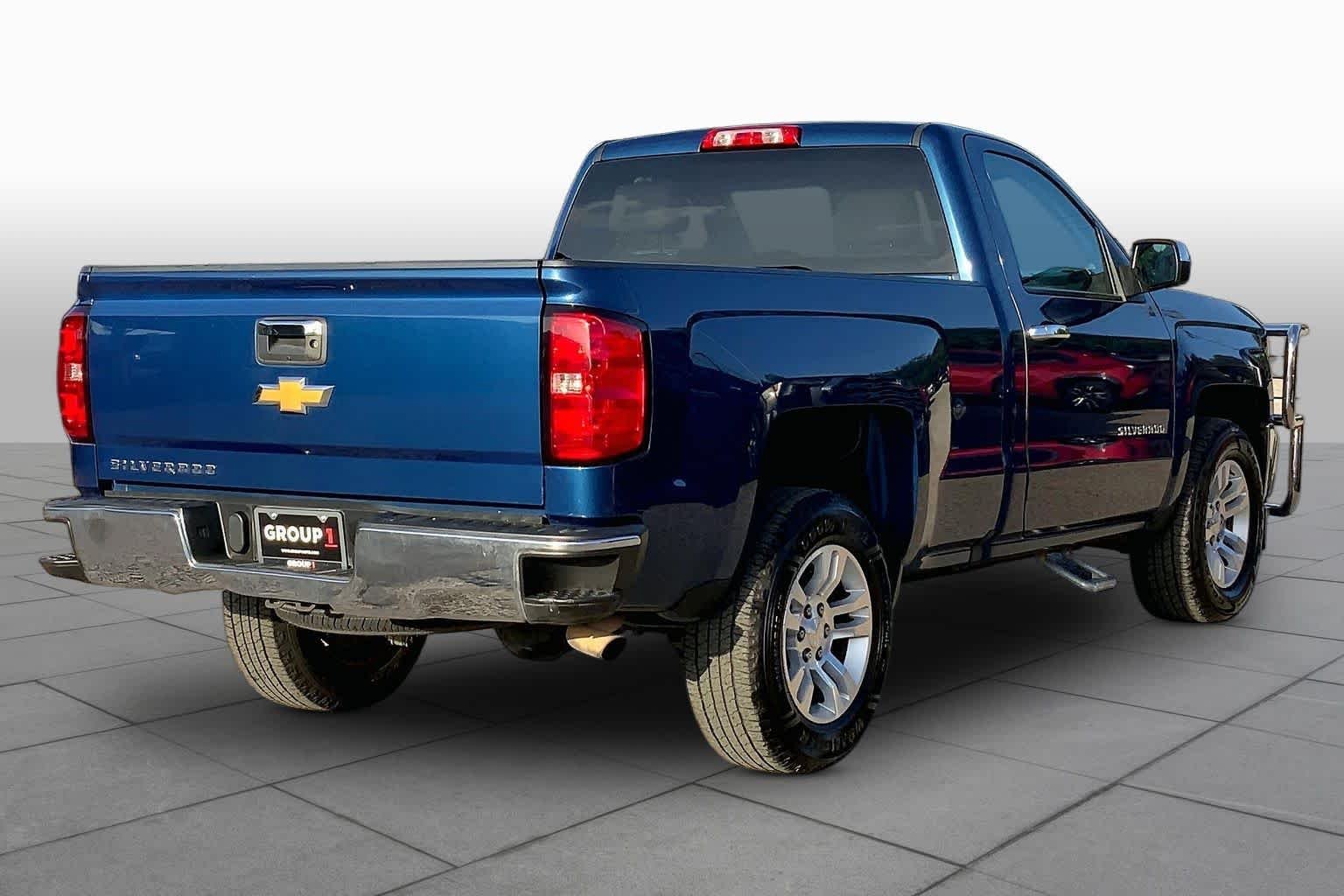Used 2016 Deep Ocean Blue Metallic Chevrolet LS image 11