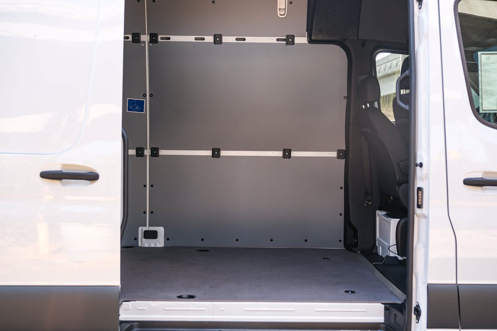 New 2026 Arctic White Mercedes-Benz Cargo 170ExtWB High Roof RWD 2.0L I4 Diesel Turbo image 28