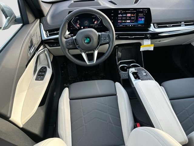 New 2026 Silver BMW xDrive28i image 17