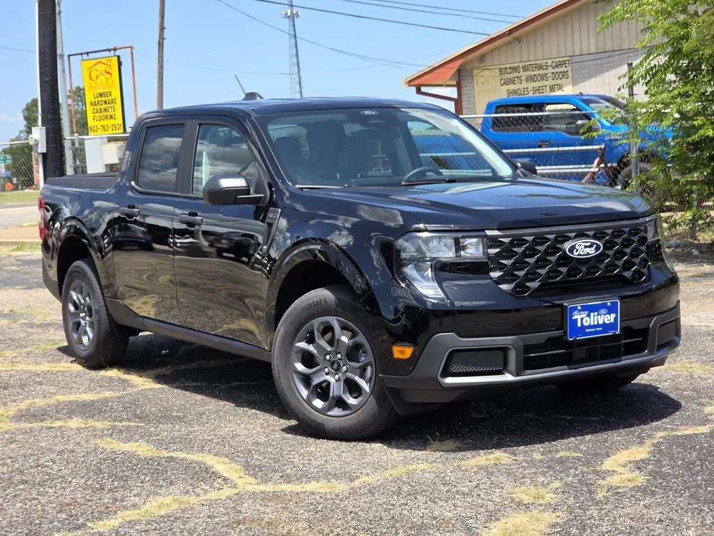 New 2026 Shadow Black Ford XLT image 2