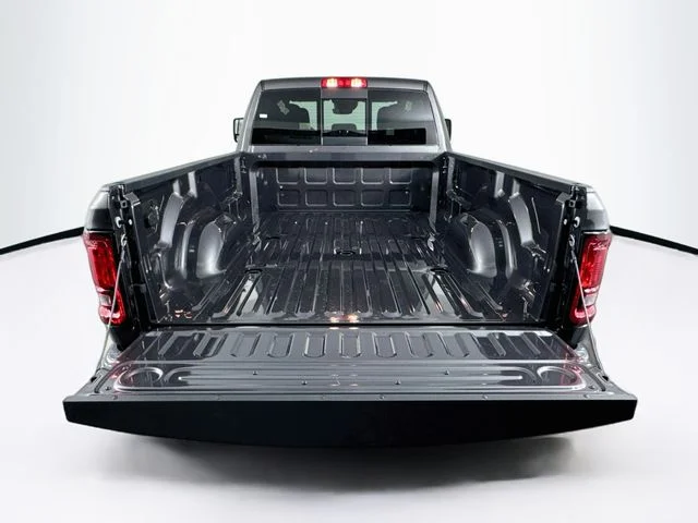New 2026 Granite Crystal Metallic Clear-Coat Exterior Paint RAM TRADESMAN image 25