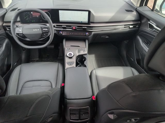 New 2026 Snow White Pearl Kia SX Prestige image 23