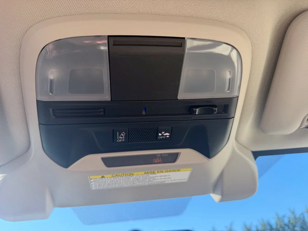 Used 2019  Subaru 2.0i image 14