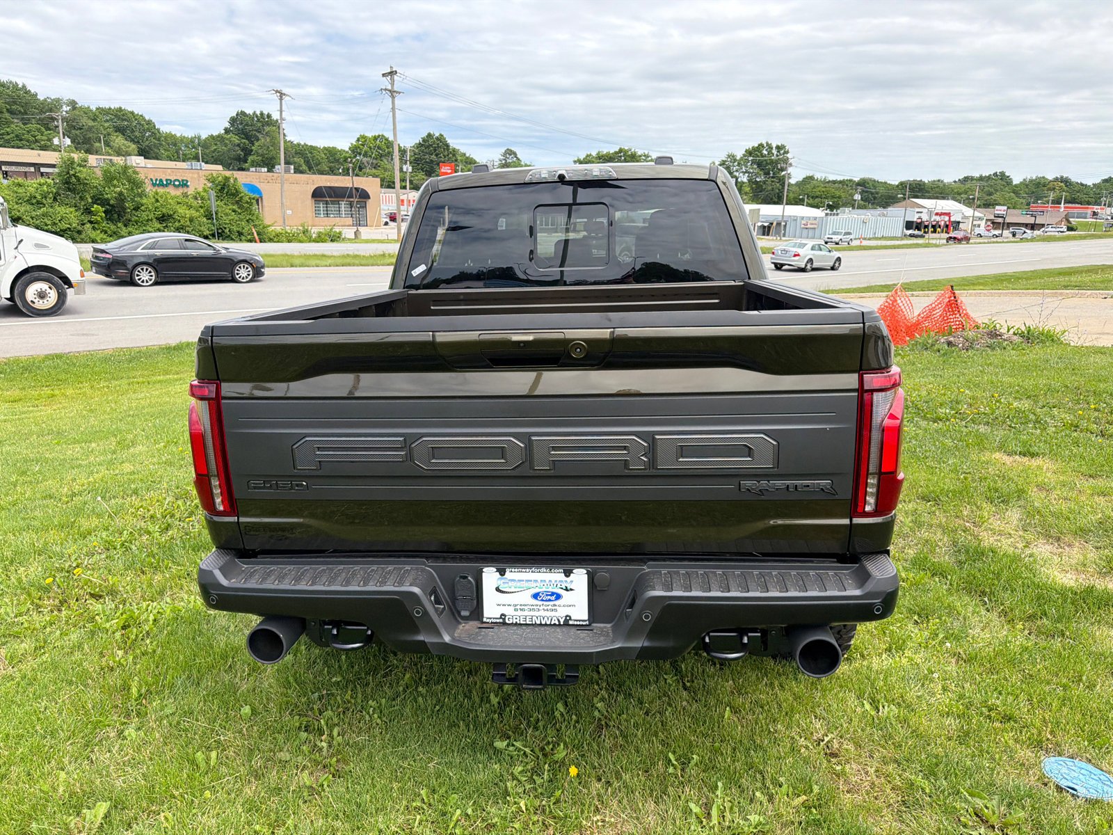 New 2026 Shelter Green Ford Raptor® image 7