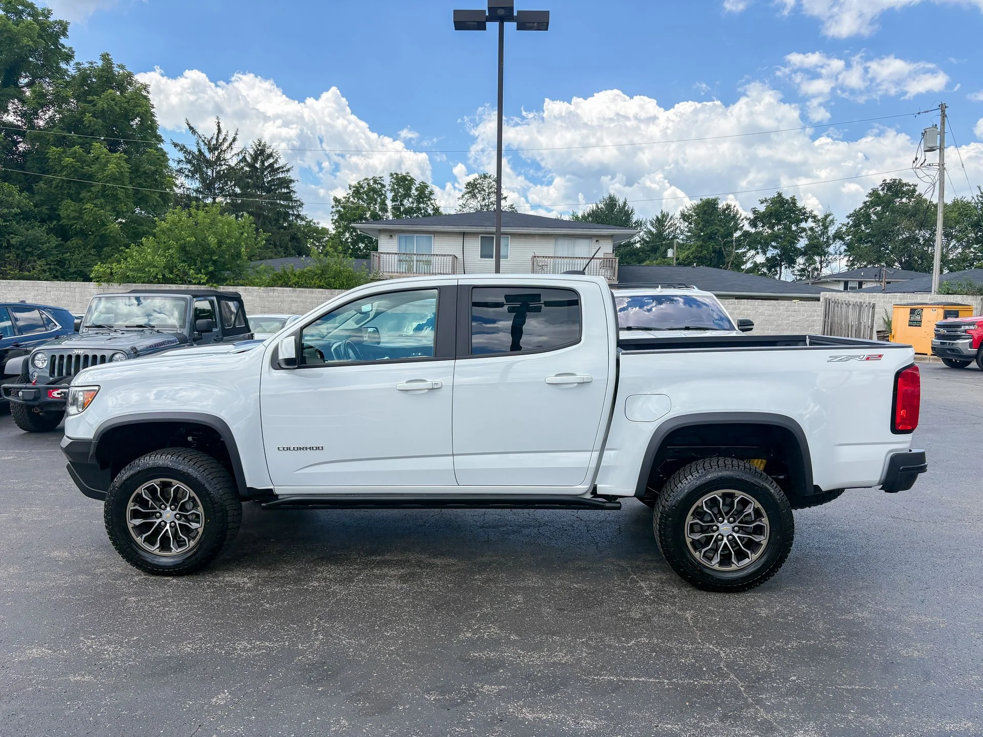 Used 2019 White Chevrolet ZR2 image 9