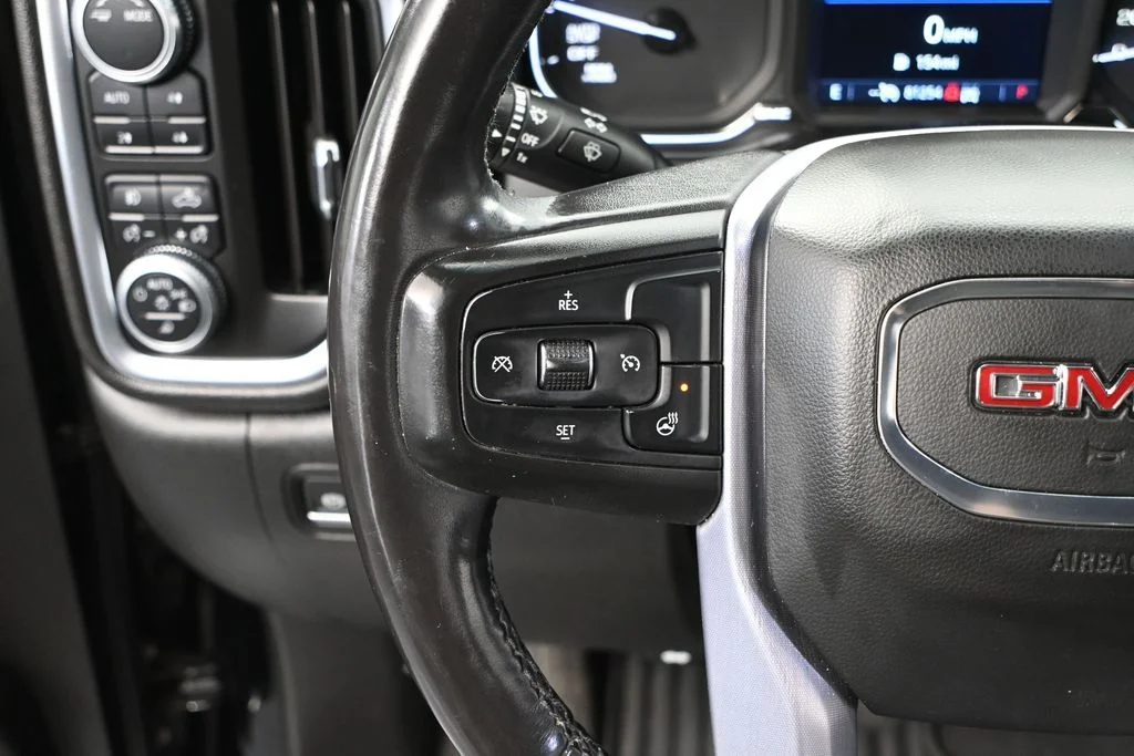 Used 2020 Black GMC SLT image 28