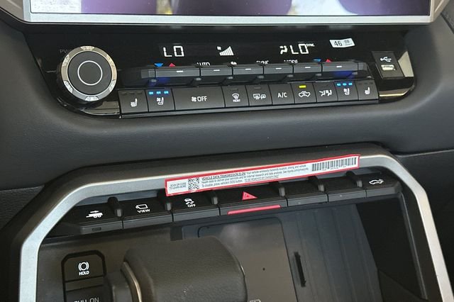 2026 Toyota Tundra Platinum - Photo 19