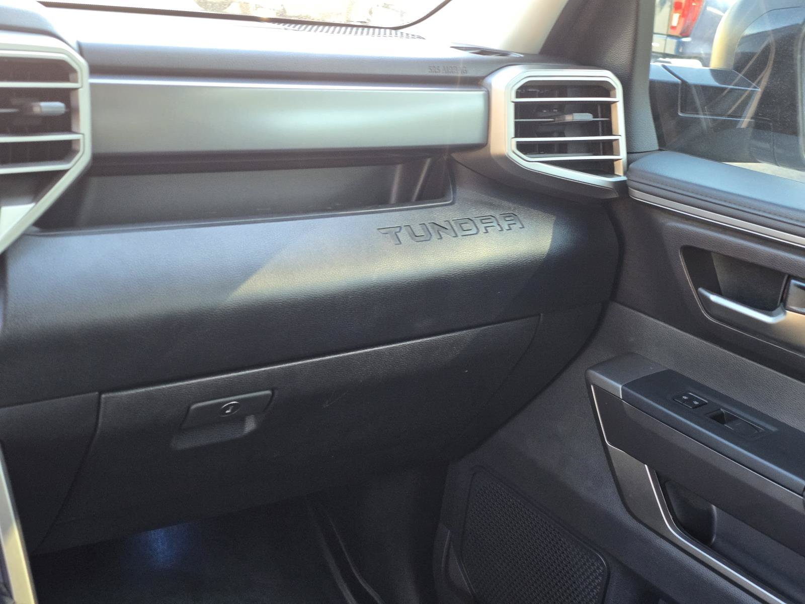 2024 Toyota Tundra SR5 - Photo 19