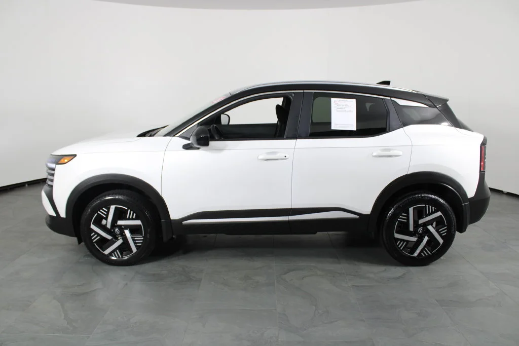 2026 Nissan KICKS SV - Photo 14