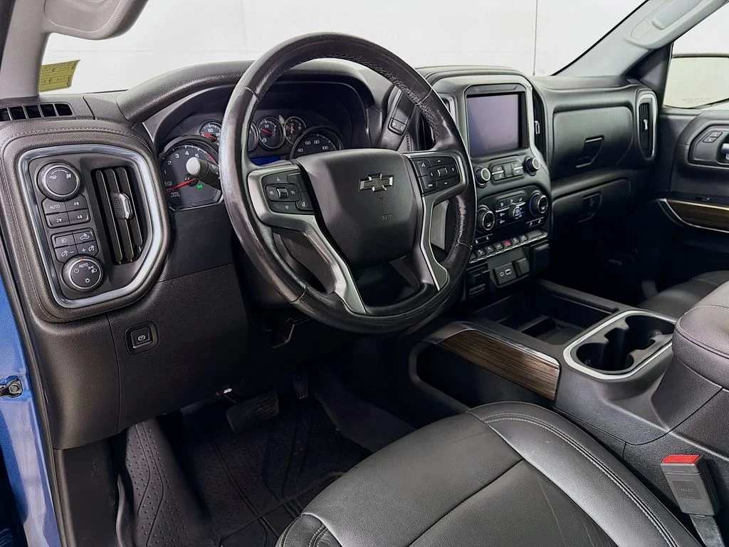 Used 2019 Blue Chevrolet LT Trail Boss image 10