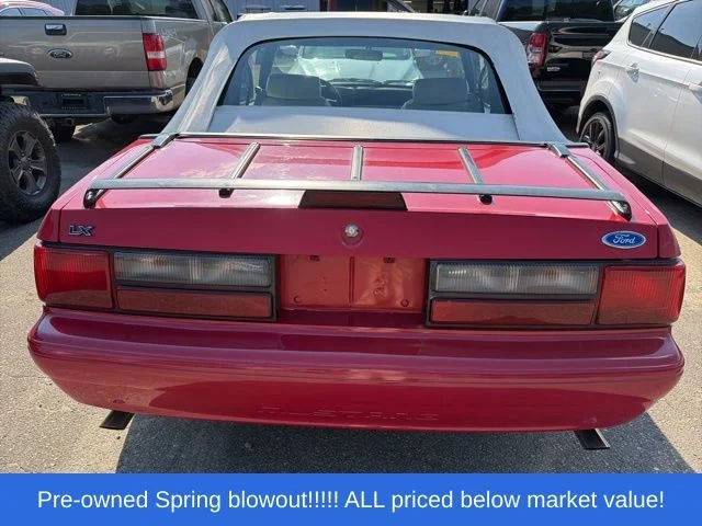 Used 1993 Red Ford LX image 7