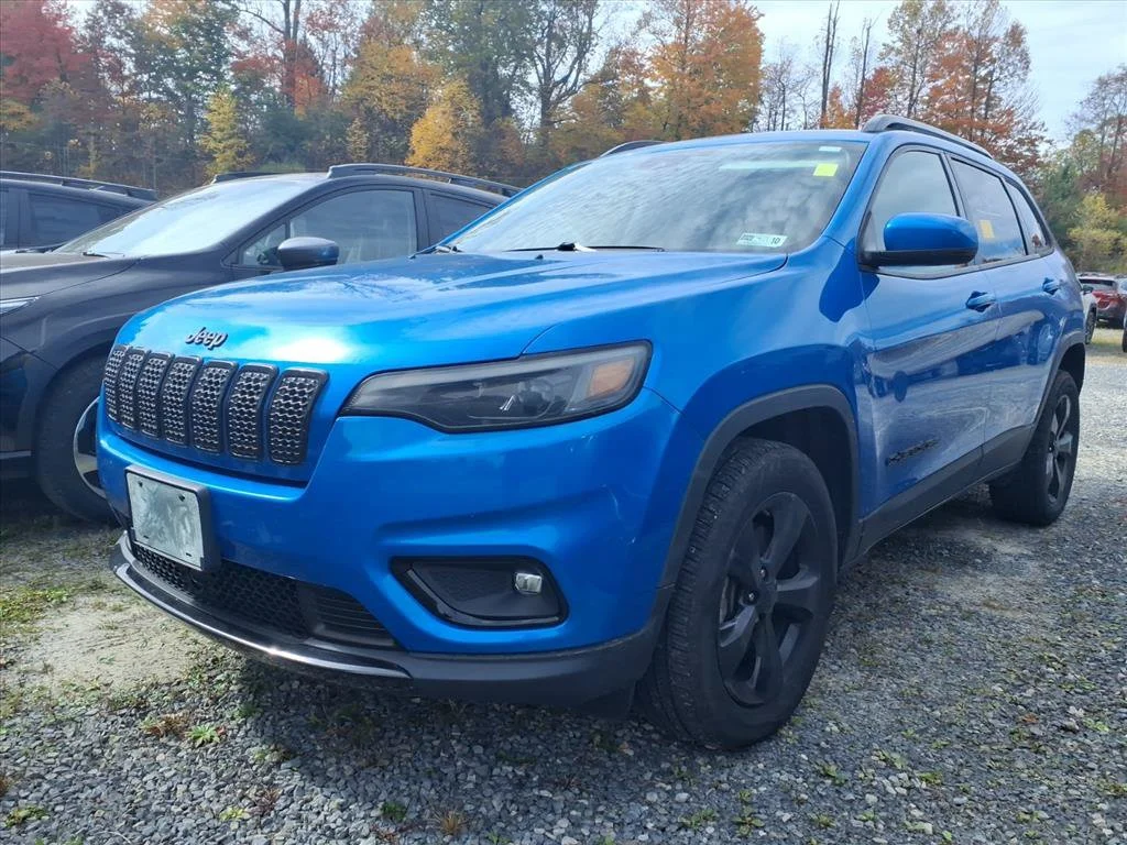 Used 2021 Blue Jeep Latitude Plus image 2